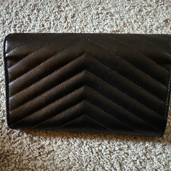 YSL Monogram Large Flap Wallet in Grained Leather - Picture 7 of 11